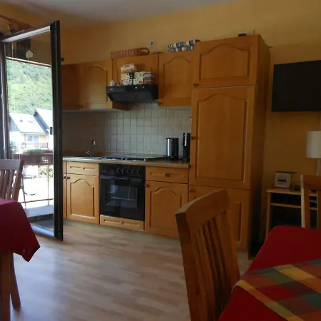 Konukevi Gaestehaus Goetz Bruttig-Fankel